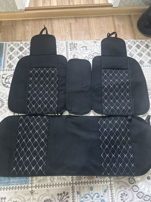Продам чехлы на сиденья автомобиля