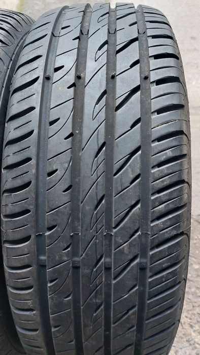 Гуми 215/60/17 Esa Tecar Spirit Pro 4 броя