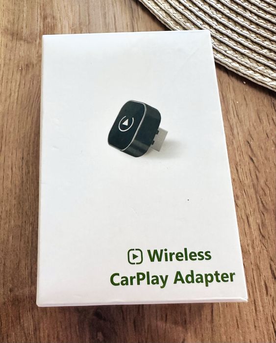 Безжичен CarPlay адаптер