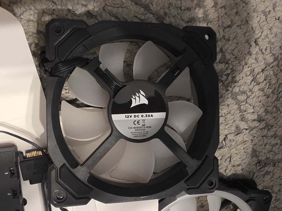 Вентилатори за компютър Corsair LL120