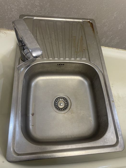 Продаеться хорошая раковина