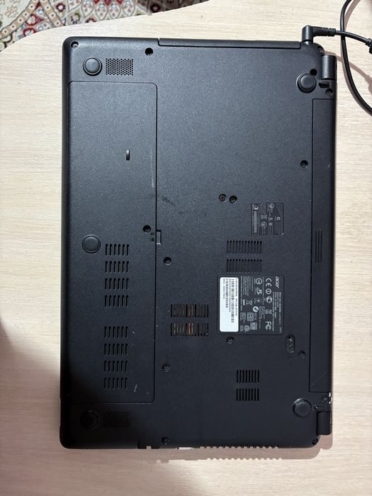 Продается ноутбук Acer Aspire E1-570