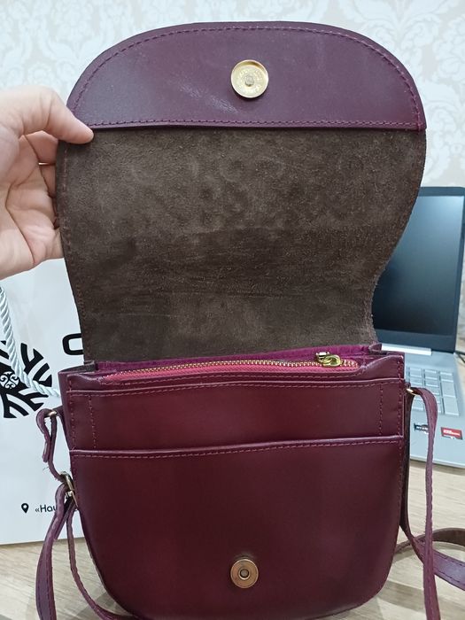 Продам сумку из натур кожи