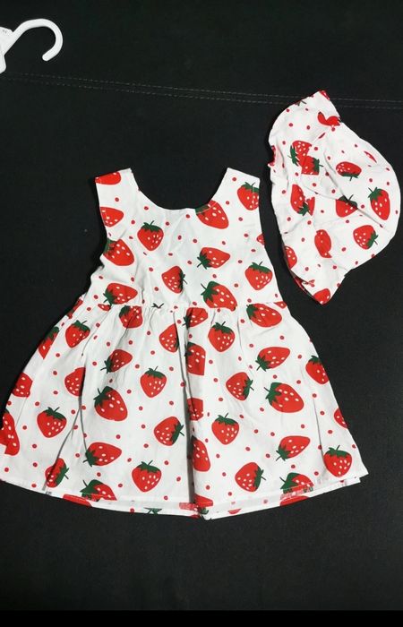 Rochita capsuni Nannie 18-24 luni