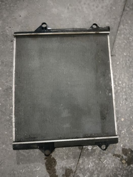 Продам б/у радиатор