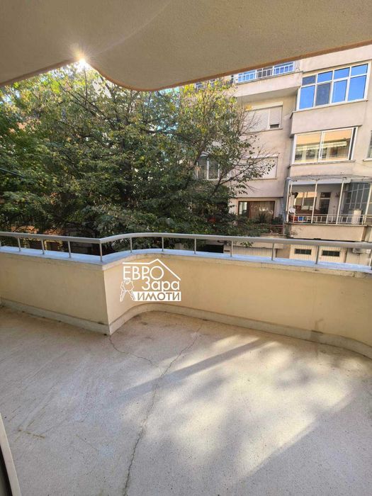 Продава се Двустаен апартамент в Стара Загора, Център - 93 кв.м за 1990 €/кв.м - Снимка #8