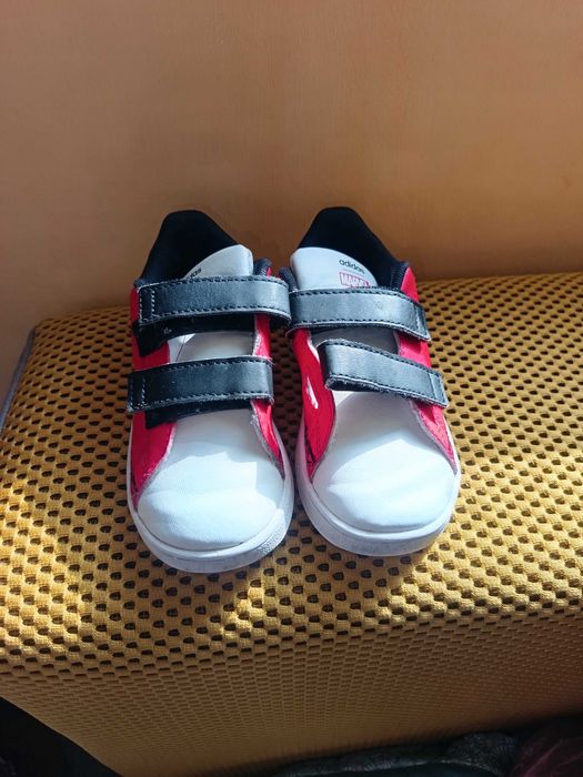 Детски маратонки adidas
