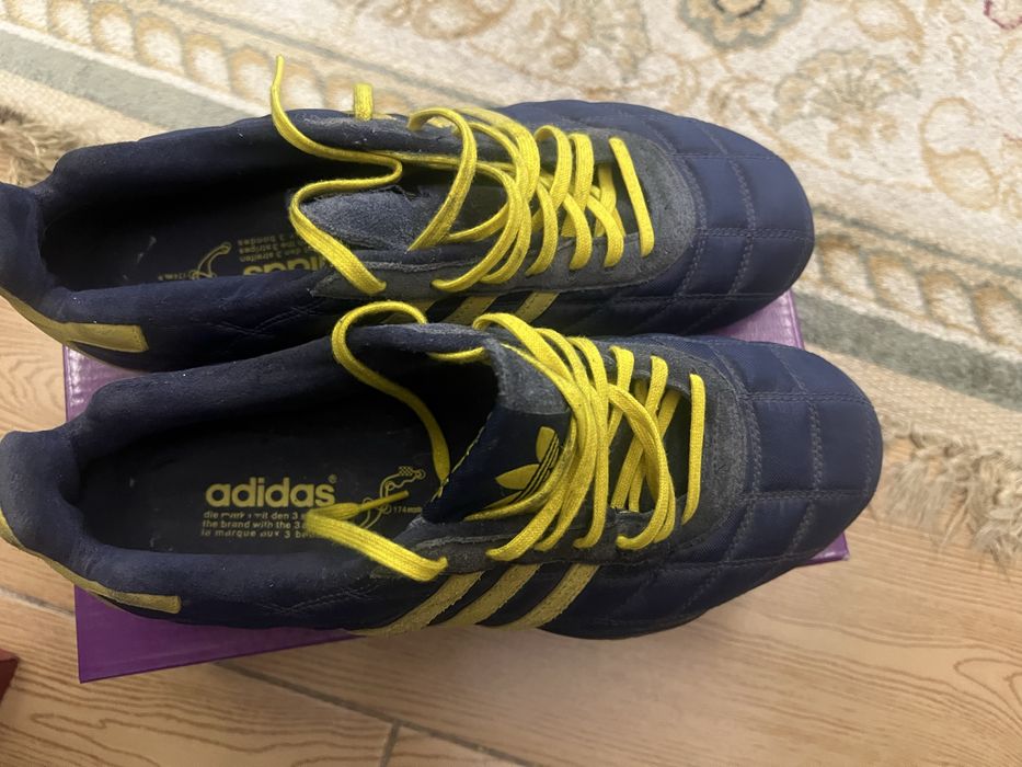 Спортивная обувь