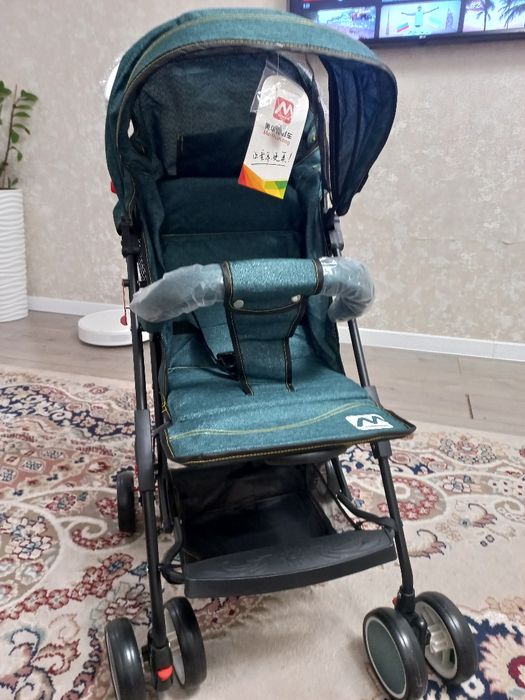 Продам новую коляску чемодан