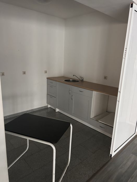 Дава се под наем Офис в София, 7-ми 11-ти километър - 200 кв.м за 1100 € - Снимка #6