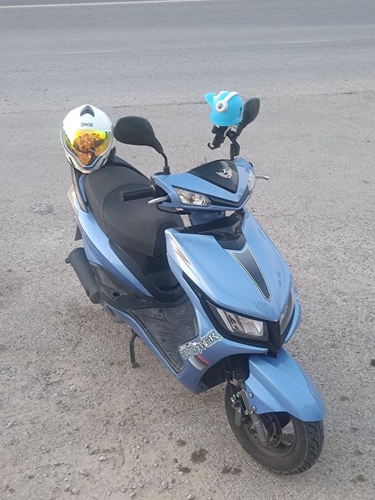 М8 скутер мопед срочна