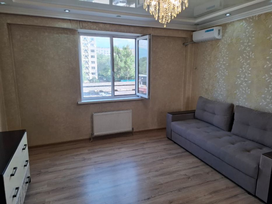 Продам однокомнатеую кв н/п