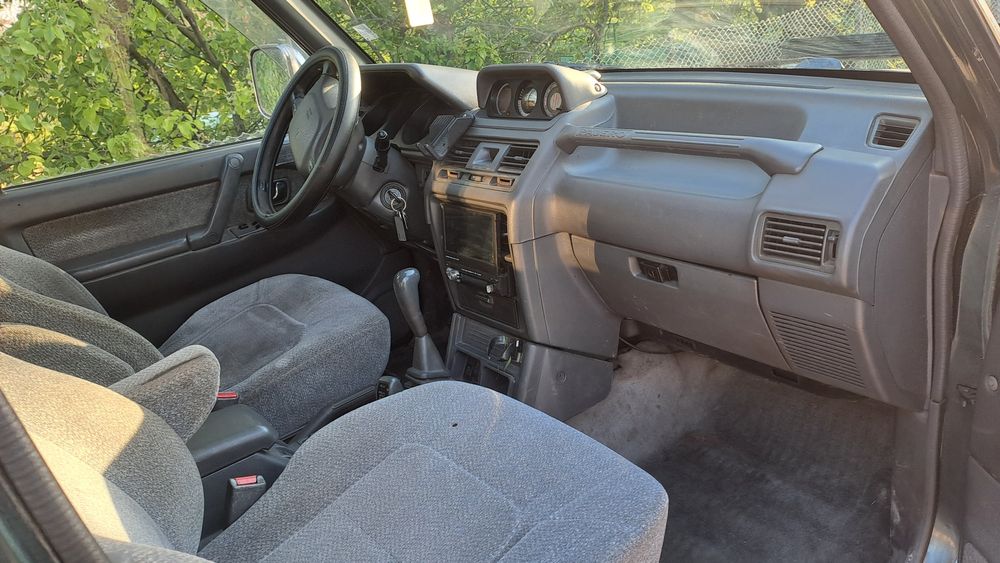 Mitsubishi Pajero 2
