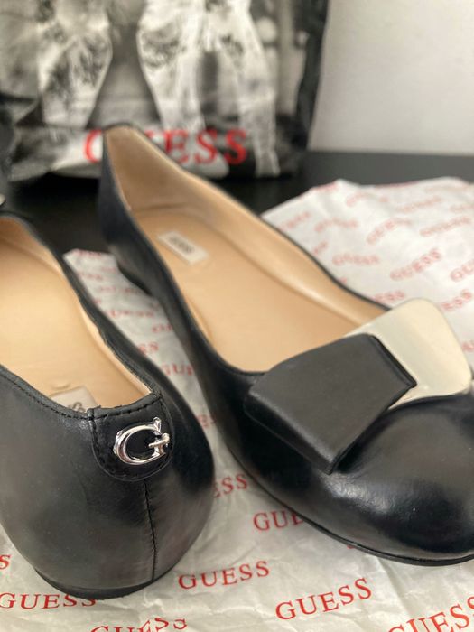 Кожени пантофки Guess