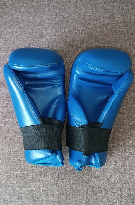 Перчатки открытые Everlast