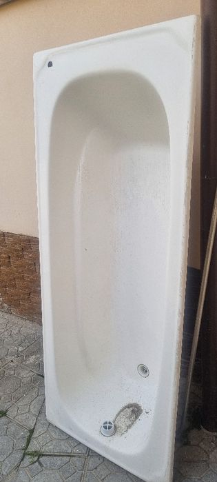 Продаётся Ванна в отличном состоянии