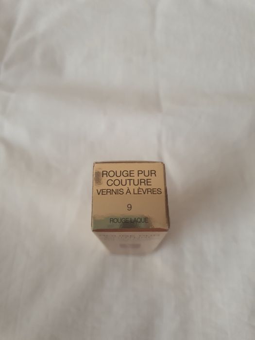 Помада лак от YSL