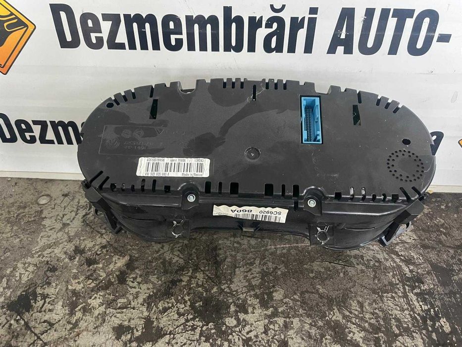 Vand ceasuri de Bord Maxidot pt Autoturism Vw Jetta an 2012 5C6920860A