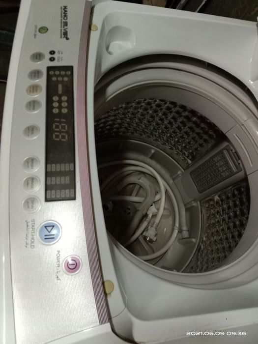 Катта стиральная машинка сотилади