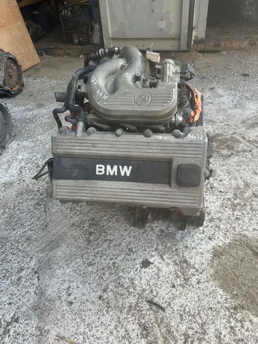 Двигатель bmw e36 z3 M44 1.9l m44b19