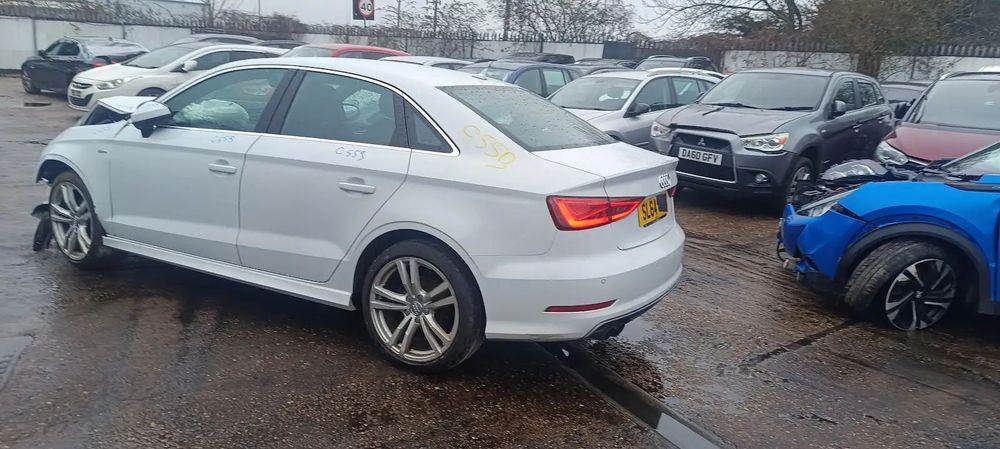 Dezmembrari / Dezmembrez AUDI A3 (8VS) [Fabr 2013-prezent] 1.4 TFSI CZEA cutie viteze manuala cod culoare LS9R