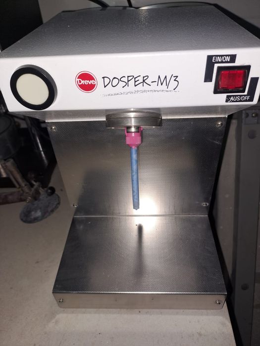 Dreve DOSPER-M/3,unitate automată de amestecare  tehnică dentara