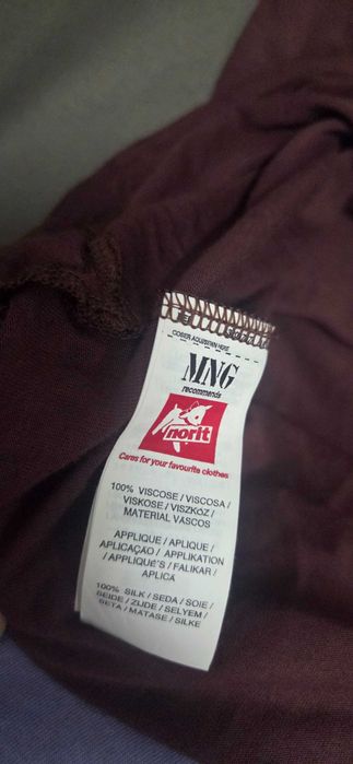 Bluza femei Mango marimea M,material vascoza,maro,stare foarte buna