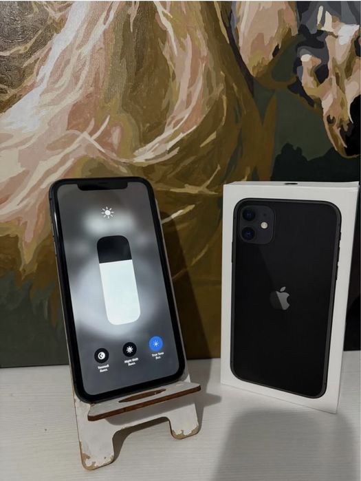 Продам IPhone 11