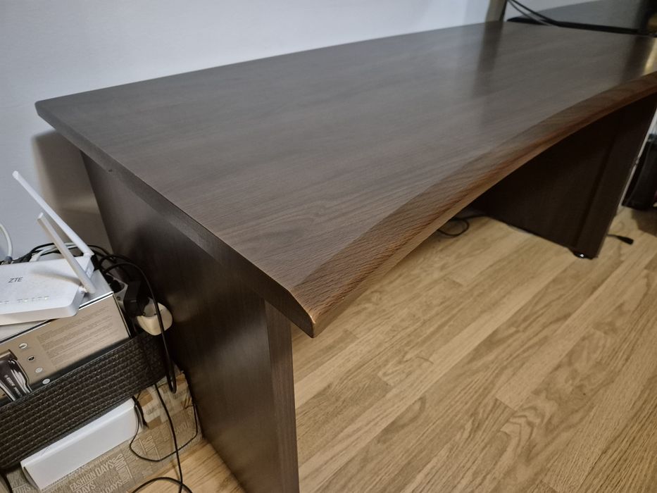 Birou 160 x 82 cm h 76 cm