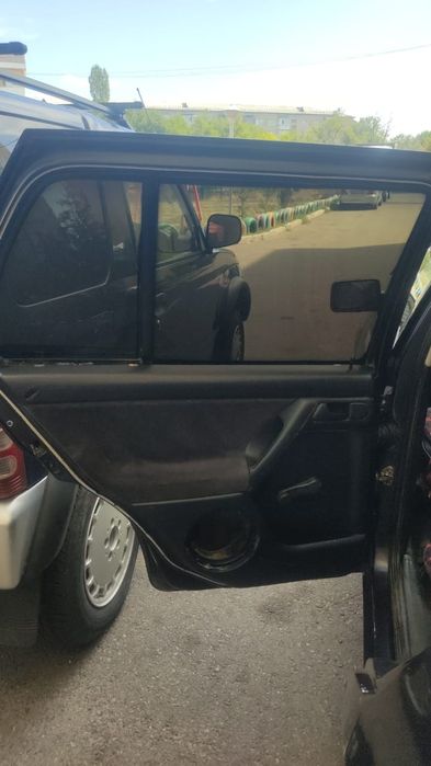 Фольксваген -Дверные карты-Обшивка