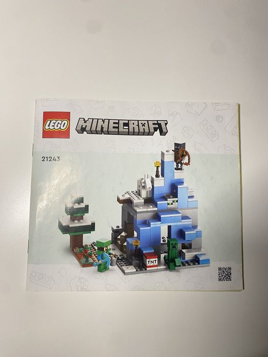 Lego Minecraft 21243