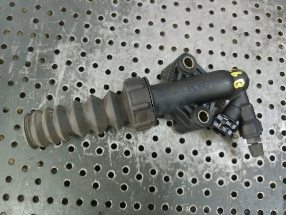 pompa ambreiaj 1.6 b nfu peugeot 206 307