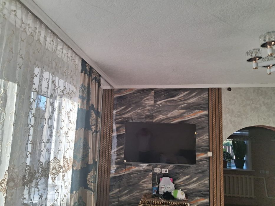 Продаётся коттедж  просторный и