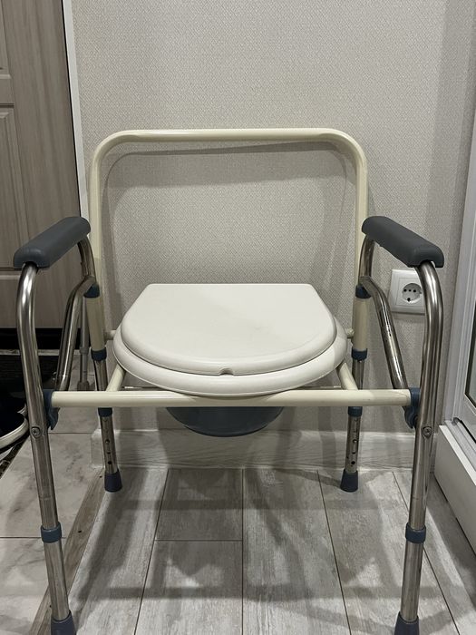 Унитаз для инвалидов