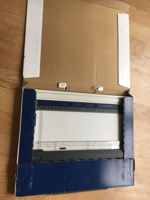 Staedtler Mars 661 - Plansa desen tehnic A4