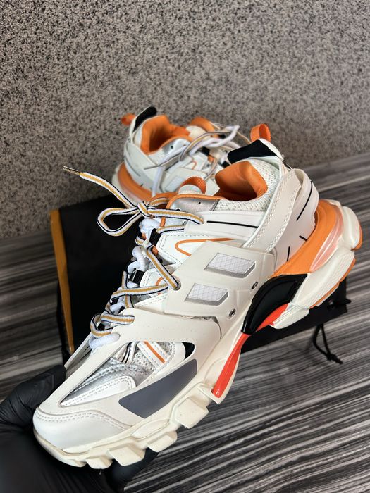 Balenciaga Track sneakers bărbați, model chunky, mărimea 42