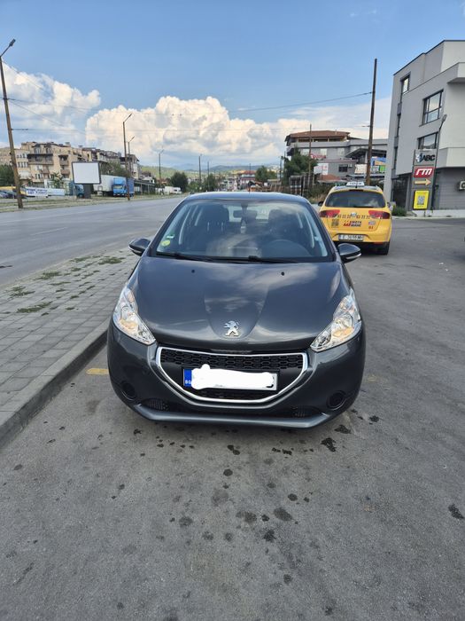 Peugeot 208 2015
