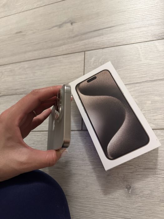 Vand iphone 15 Pro Max , Natural Titanium , 512GB