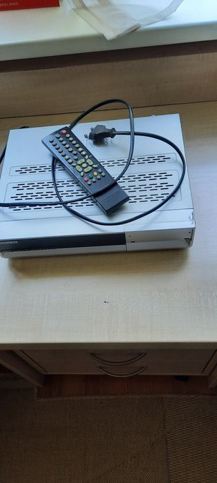 Рессивер OPENBOX  для спутникого телевидения. КОРЕЯ