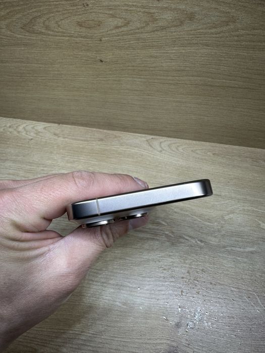 iPhone 16 PRO Max 512gb desert 91% battery