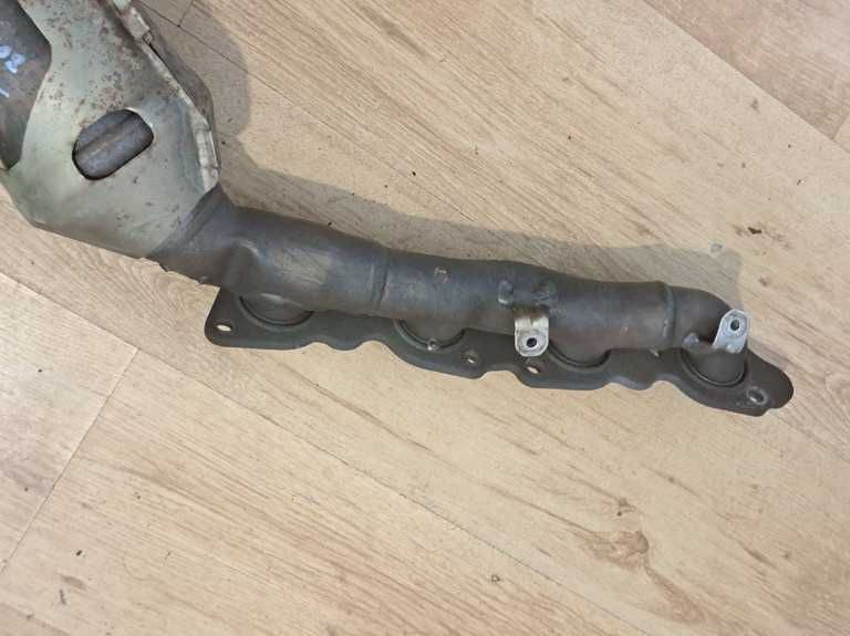 Vând Catalizator / Filtru de particule (DPF) Original Lexus LS 600h - Cod Toyota L38050