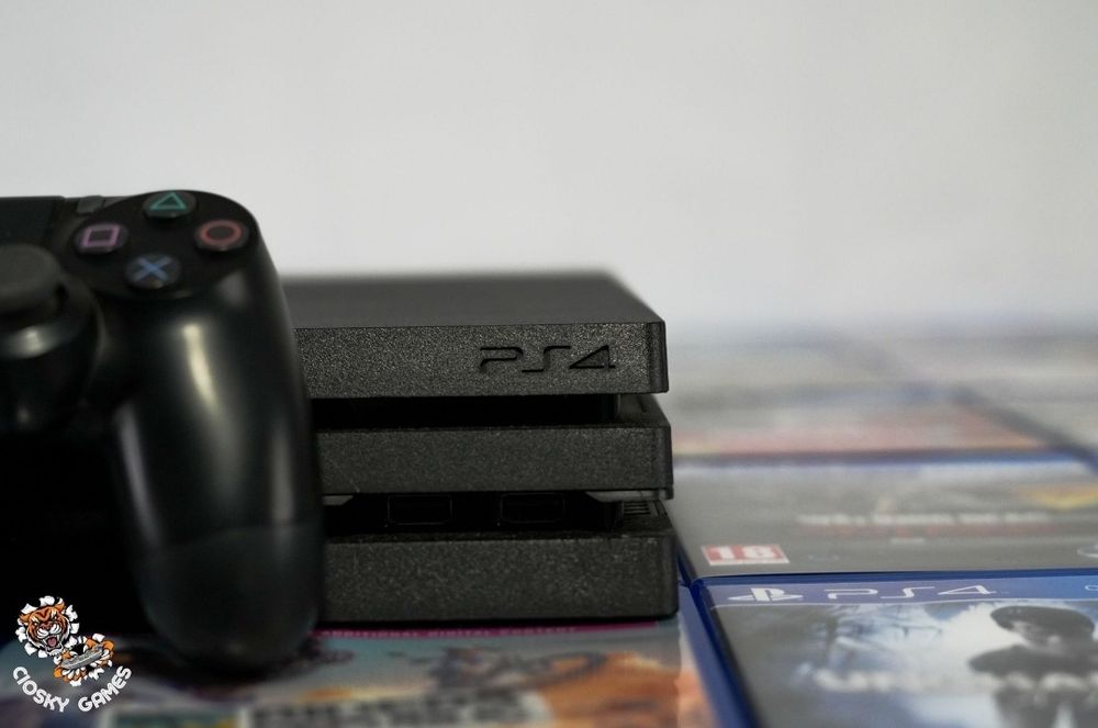 Playstation 4 Pro / PS 4 Pro