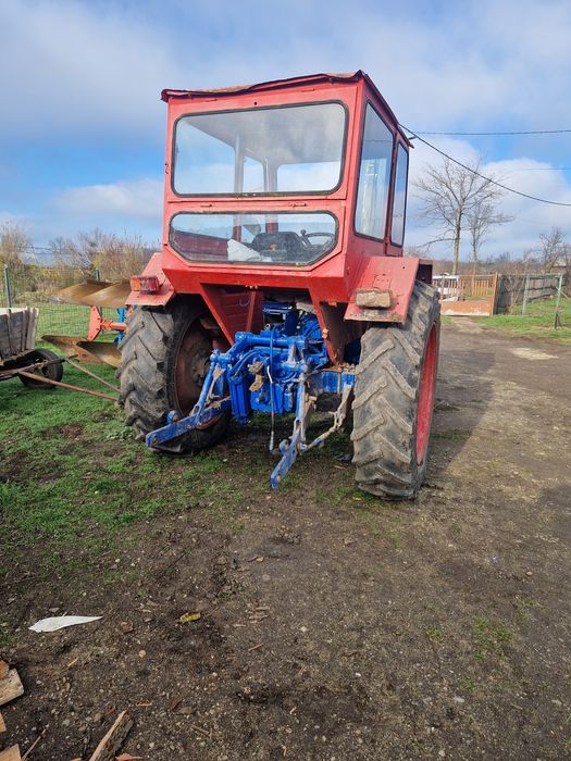 Tractor u 650 perfect functional cu plug reversibil
