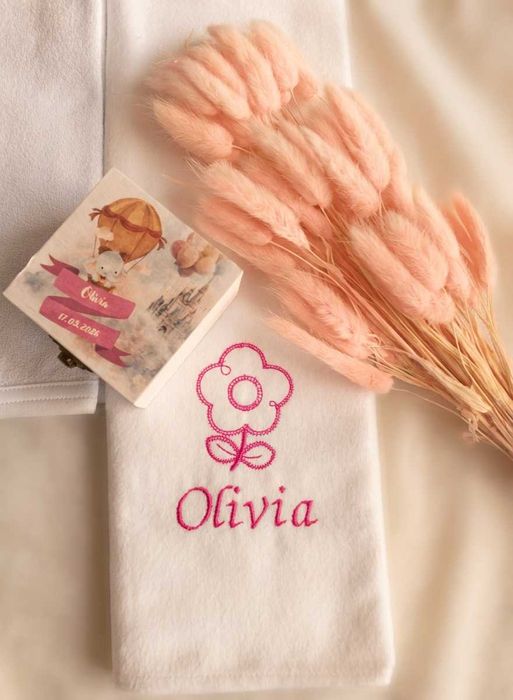 Trusou botez fetiță personalizat - set complet cu cutie din lemn Lovia