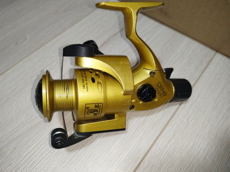Катушка для рыбалки кобра CB540