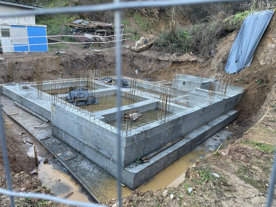 Продава се Тристаен апартамент в Петрич - 125 кв.м за 5 €/кв.м - Снимка #6