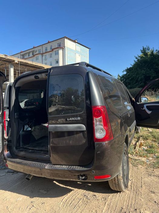 Lada largus 5 kishili karaska tozq