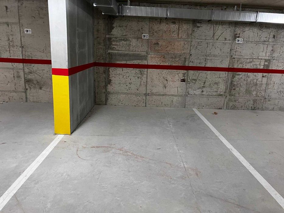 Дава се под наем Гараж / Паркомясто в Варна, Център - 14 кв.м за 153 € - Снимка #2