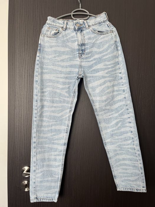 Светло сини дънки PULL&BEAR