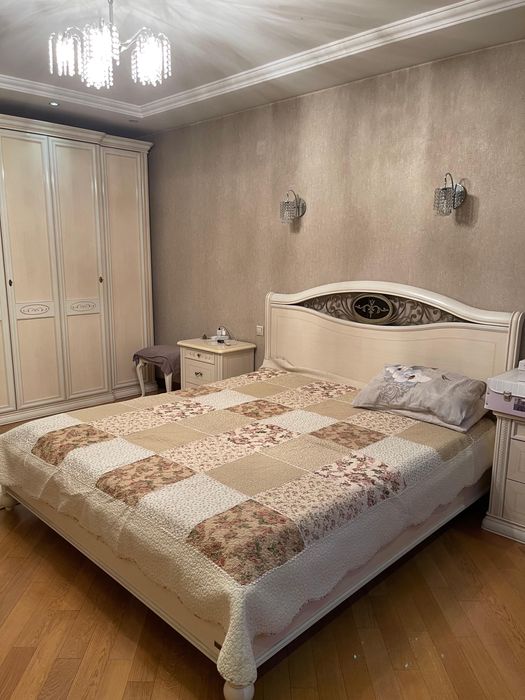 Мебель спальный гарнитур италия